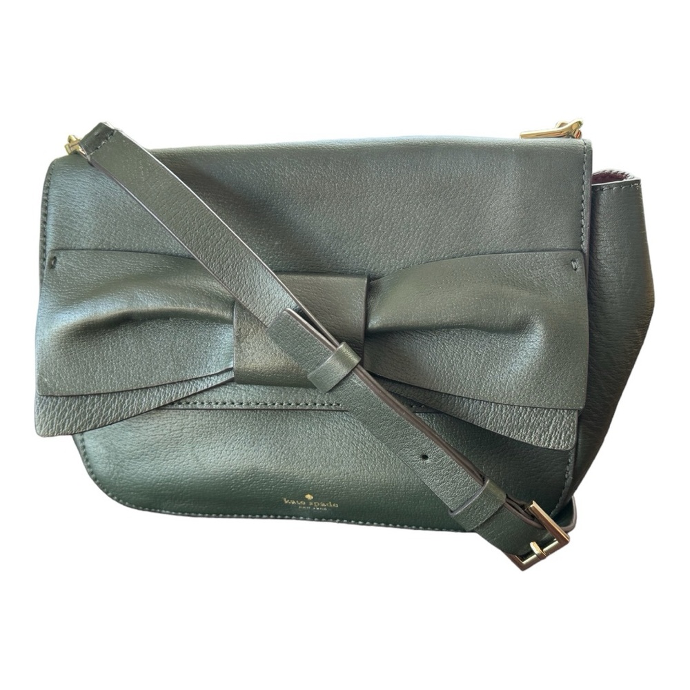 Kate Spade New York Olive Drive Hetty Leather Crossbody in Loden color. - Picture 2 of 11